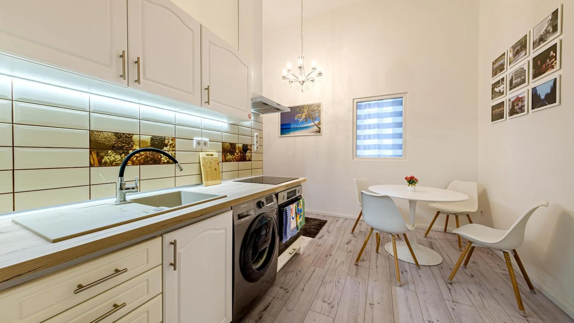 Soho Downtown Apartment Budapest