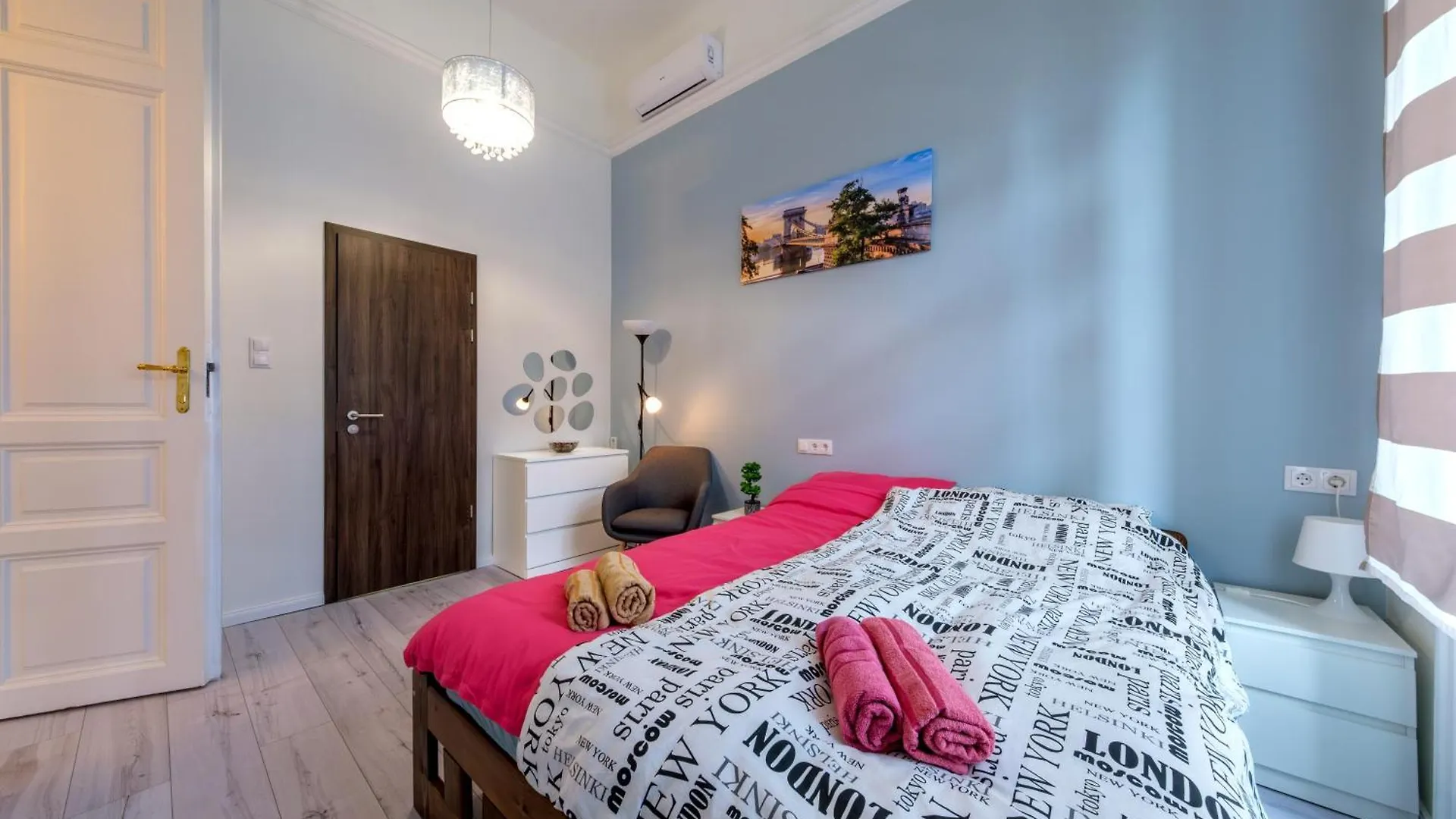 Soho Downtown Apartment Budapest