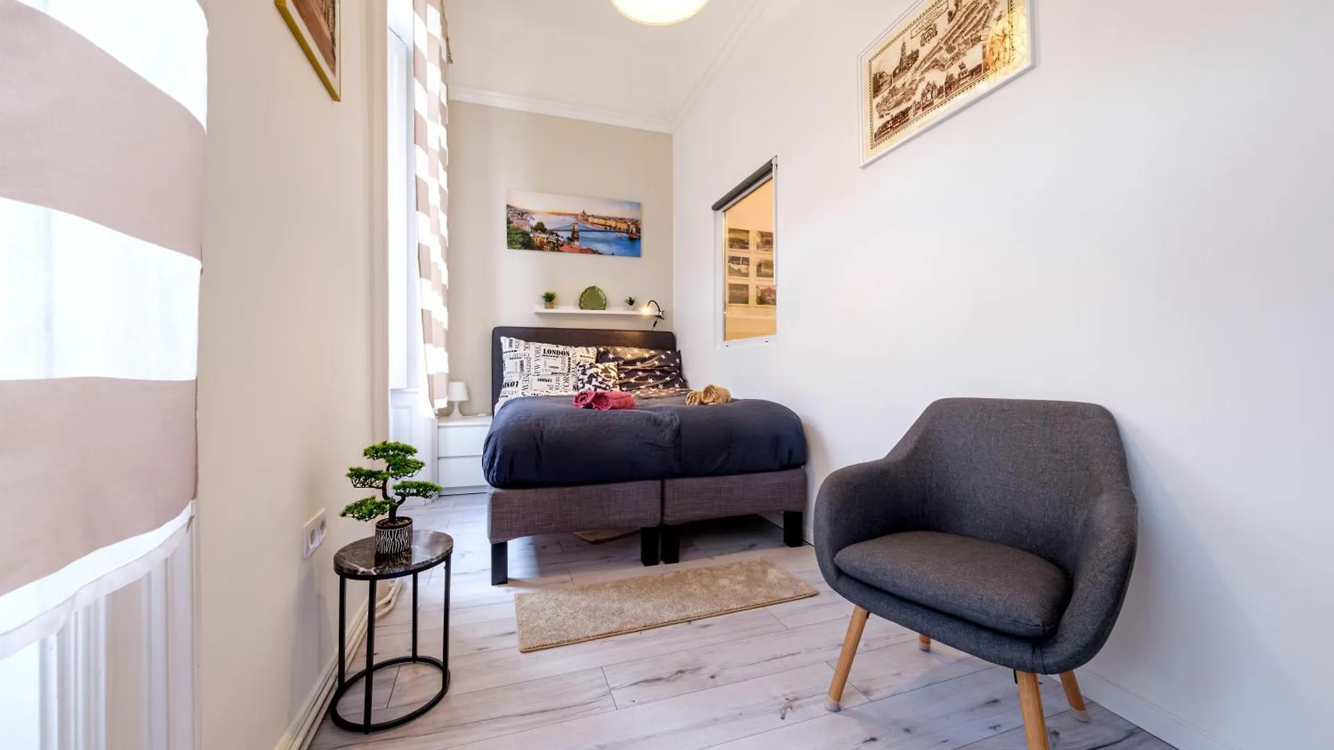 Soho Downtown Apartment Budapest