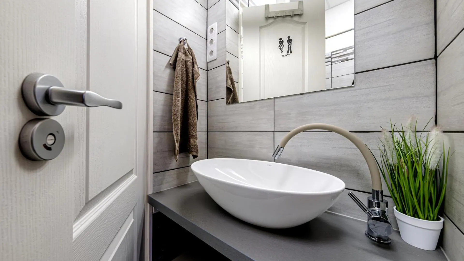 Soho Downtown Apartment Budapest 0*,  Hungary